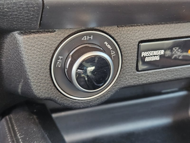 Mazda BT-50 Bt 50 4x4 3.0 Aut 2022 - Imagen 16 de 20