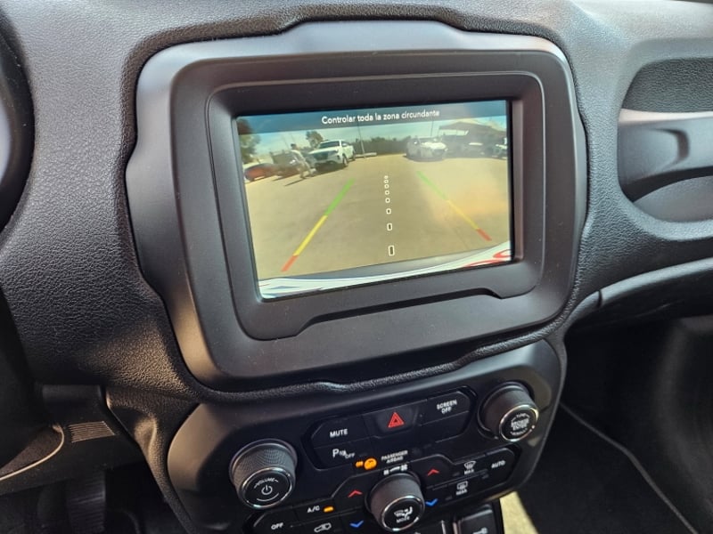Jeep Renegade 1.8 2020 - Imagen 16 de 20