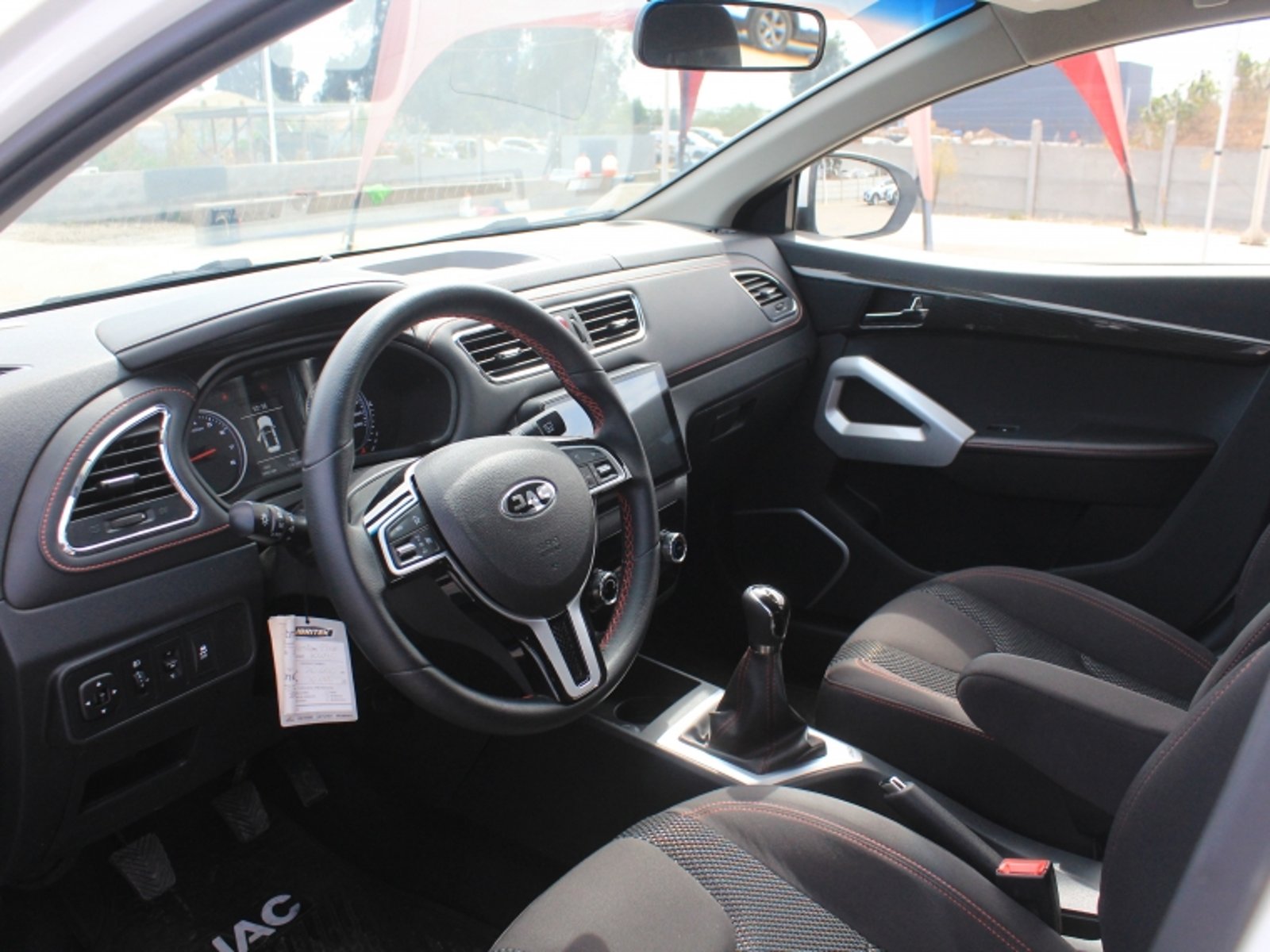 JAC Js2 1.5 2023 - Imagen 12 de 19
