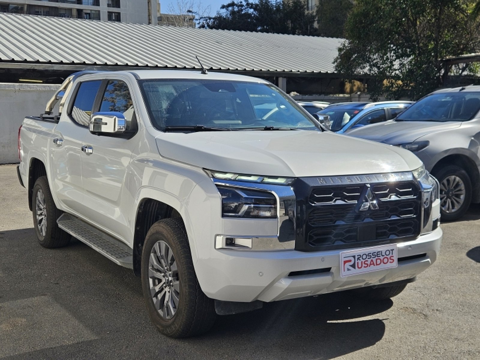 Mitsubishi L200 New L200 D/c Dakar Xr Aut 2.4 4x4 2025 - Foto 3 de 20