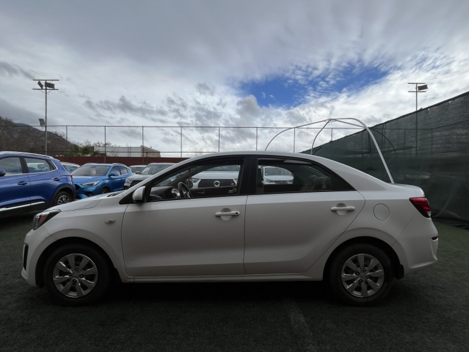 Kia Soluto Lx 1.4 2021 - Foto 2 de 20