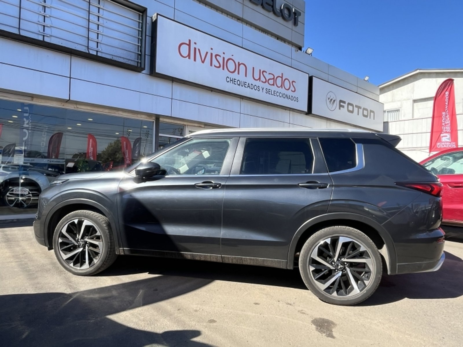 Mitsubishi NEW OUTLANDER Outlander Glx 2.5 Aut 2025 - Foto 2 de 20