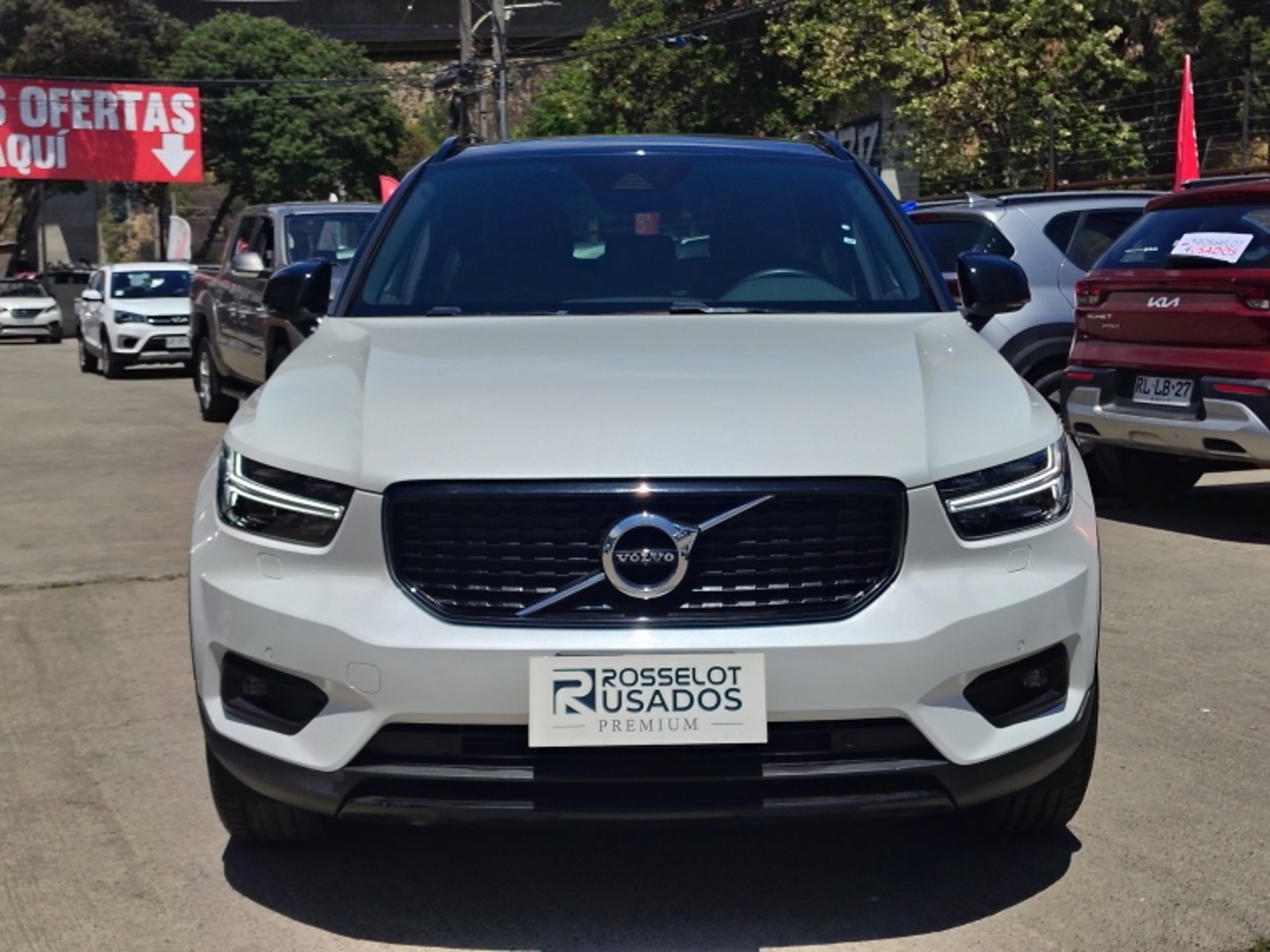 Volvo Xc40 T4 Fwd 2.0 Aut 2021 - Foto 2 de 20