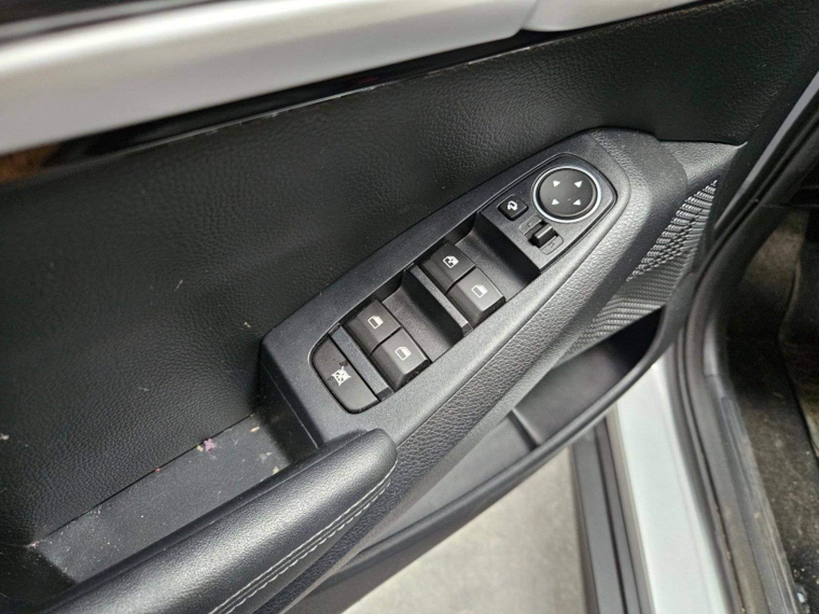 Kia Seltos Ex Turbo Gdi 1.4 Aut 2025 - Imagen 13 de 20