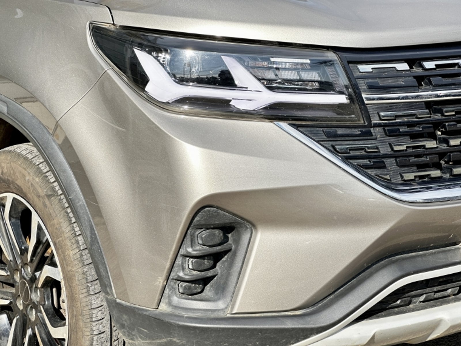 Dongfeng T5 Lux 1.8 2024 - Foto 4 de 20