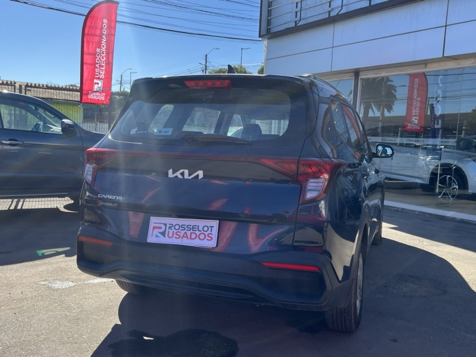 Kia Carens Lx 1.5 2023 - Imagen 5 de 20