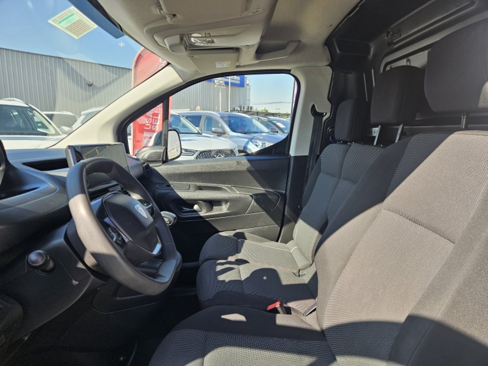 PEUGEOT Partner Mca L1 Bluehdi 100 Mt6 2025 - Imagen 8 de 20