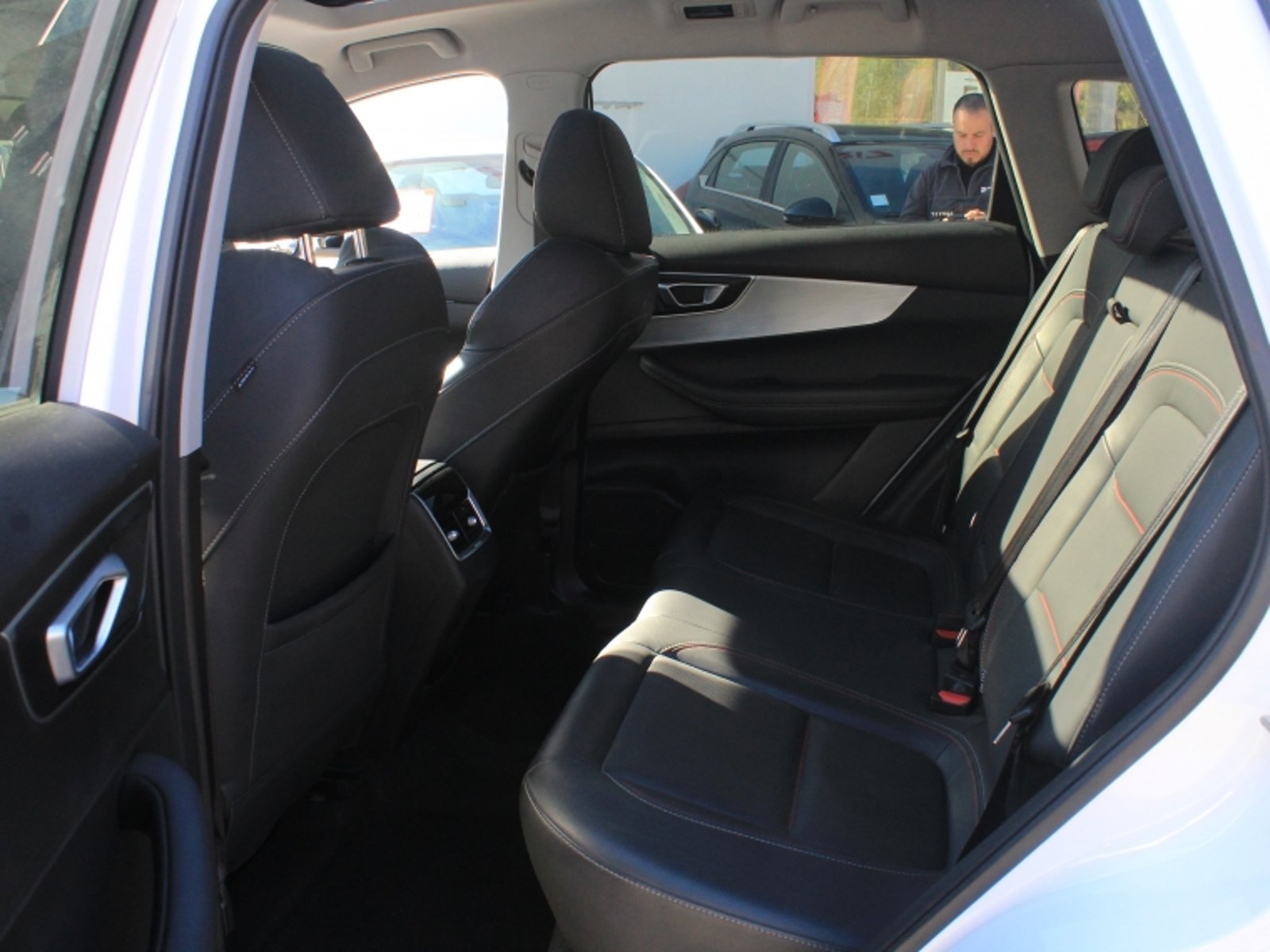 CHERY Tiggo 7 Pro Tiggo 7 Glx Cvt Pro 1.5 Aut 2023 - Imagen 8 de 19