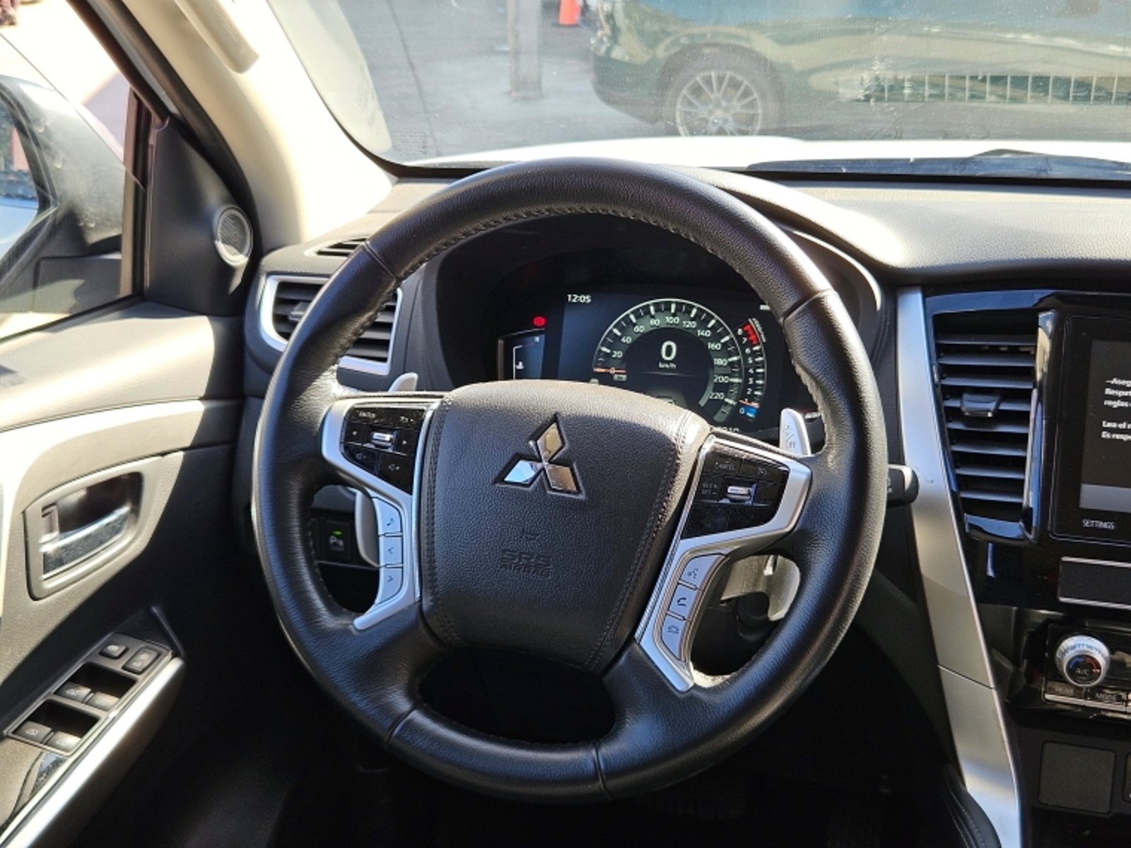 Mitsubishi Montero Sport 3.0 Aut 2024 - Imagen 11 de 20