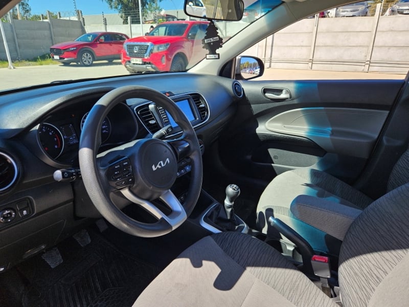 Kia Soluto Mpi 1.4 2024 - Imagen 8 de 17