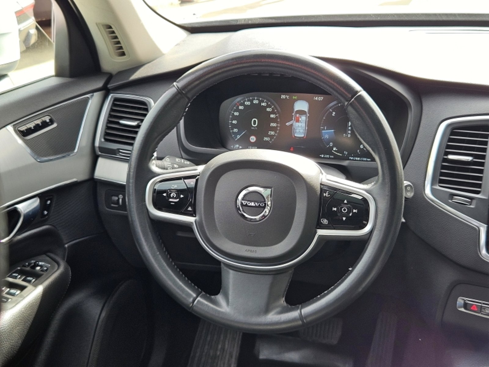 Volvo Xc90 D5 2.0 At 2022 - Imagen 13 de 20