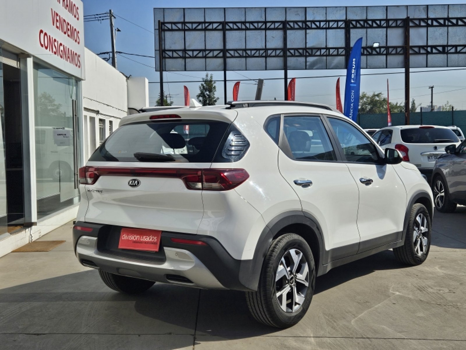 KIA Sonet Ex 1.5l 6mt Full 4x2 2022 - Imagen 5 de 20