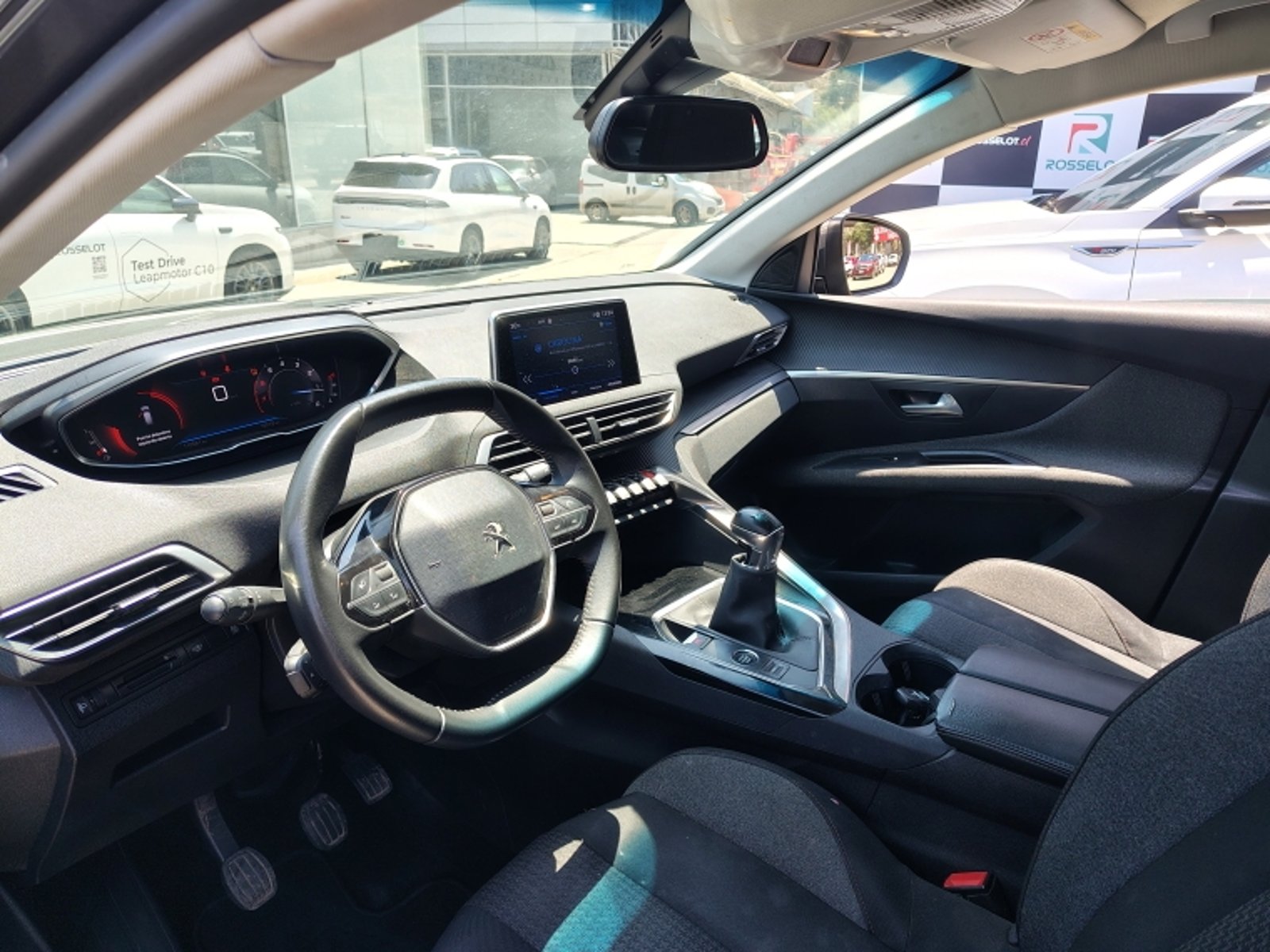 PEUGEOT 3008 Puretech 1.2l 2021 - Imagen 12 de 20