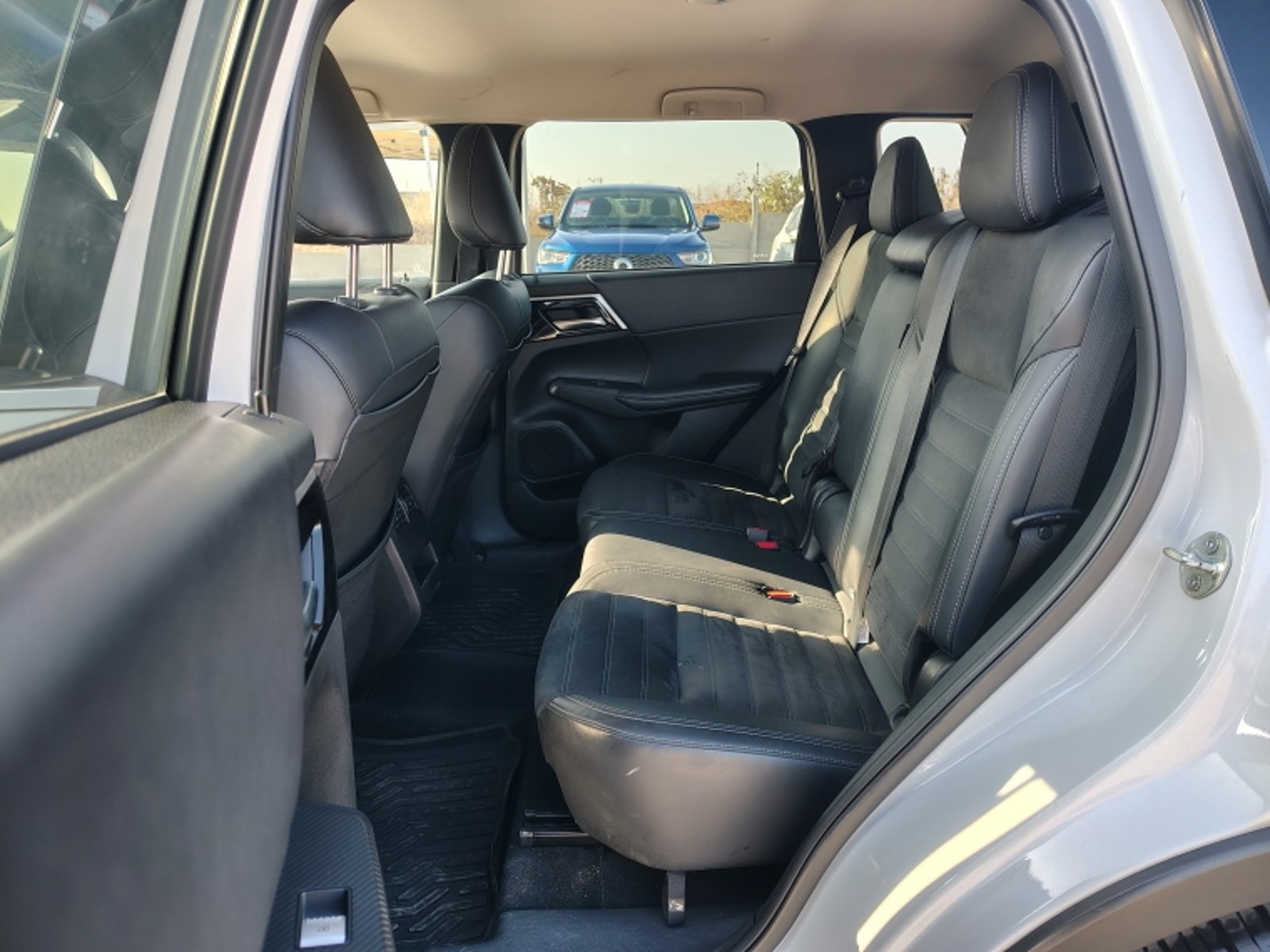 MITSUBISHI OUTLANDER New Outlander 4x2 At Glx 2.5 Mn Euro 6b 2024 - Imagen 8 de 20