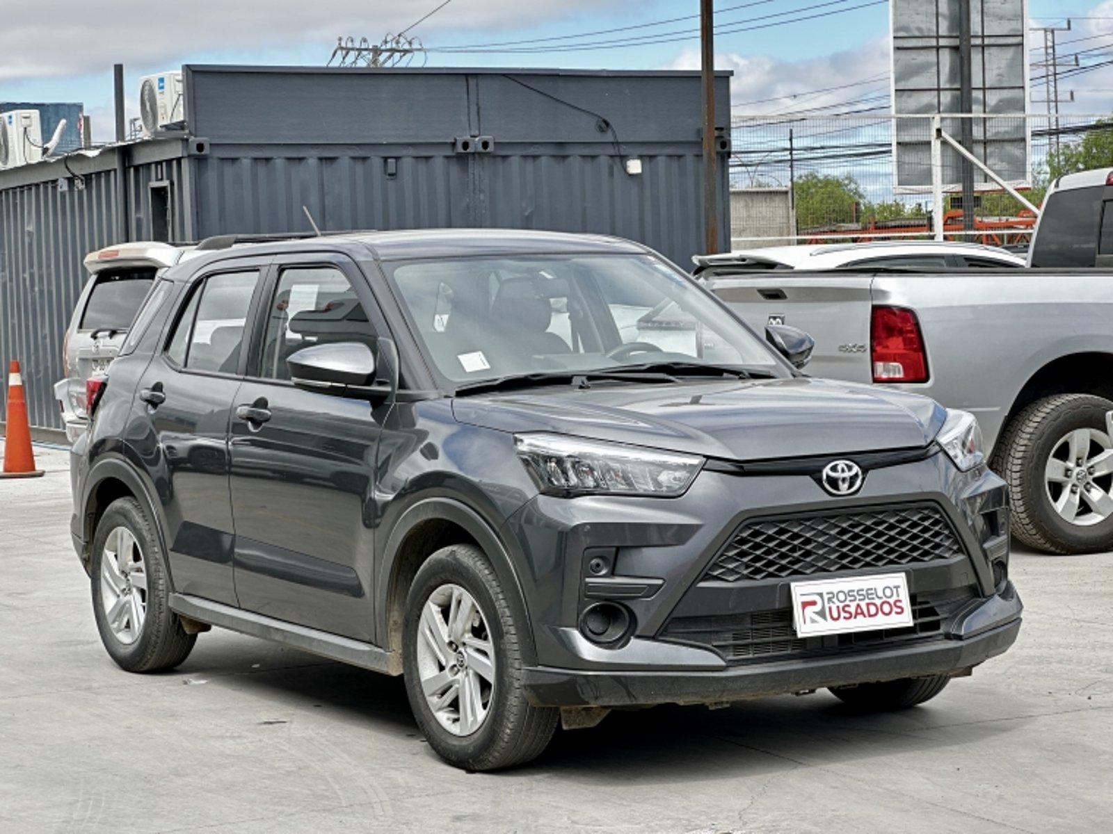 TOYOTA Raize Cvt 1.2 Aut 2023 - Imagen 3 de 20