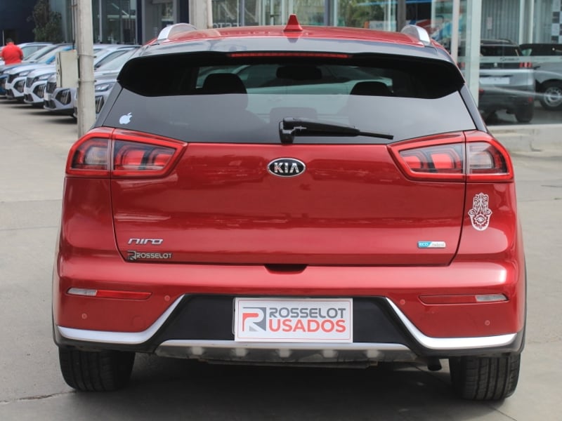 Kia Niro 1.6l Gdi 6dct At 4x2 2018 - Imagen 6 de 18