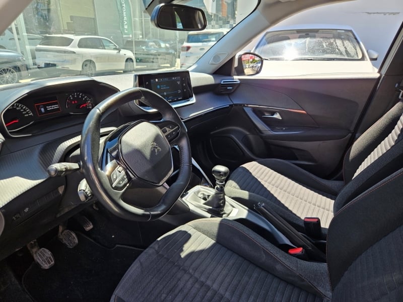 Peugeot 2008 Blue Hdi 100 4x2 1.5 2021 - Imagen 7 de 14