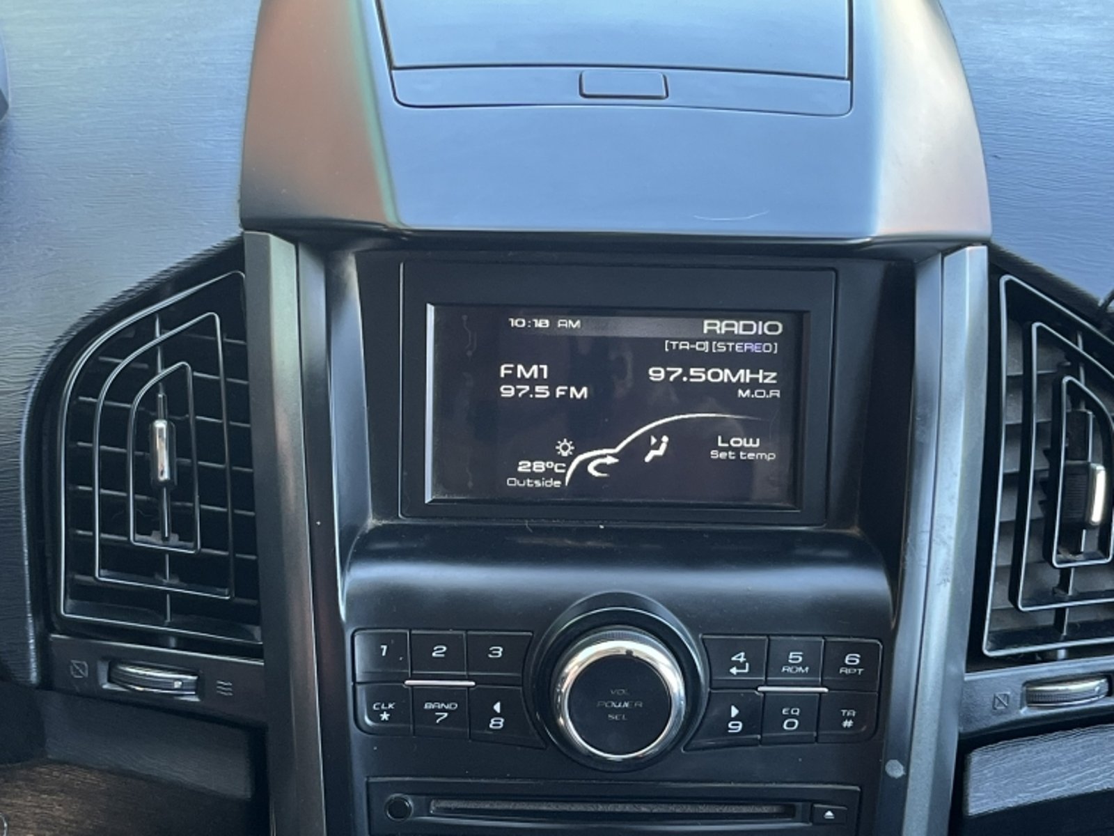 MAHINDRA XUV500 Xuv 500 2.2 2018 - Imagen 19 de 20