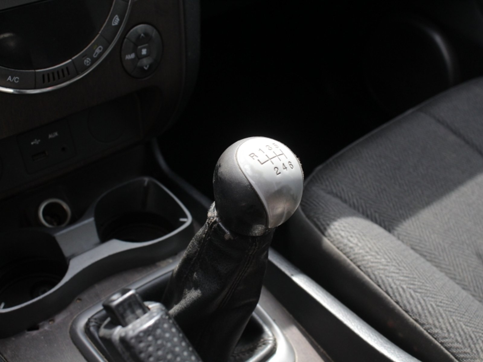 SSANGYONG Rexton 2.0 2015 - Imagen 7 de 16