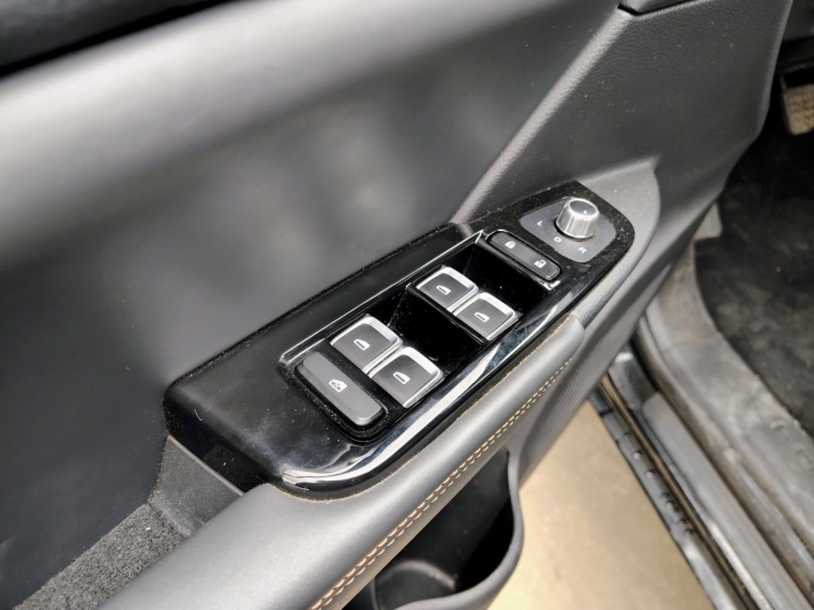 FOTON G7 4x4 2.0 Mt 2026 - Imagen 13 de 20