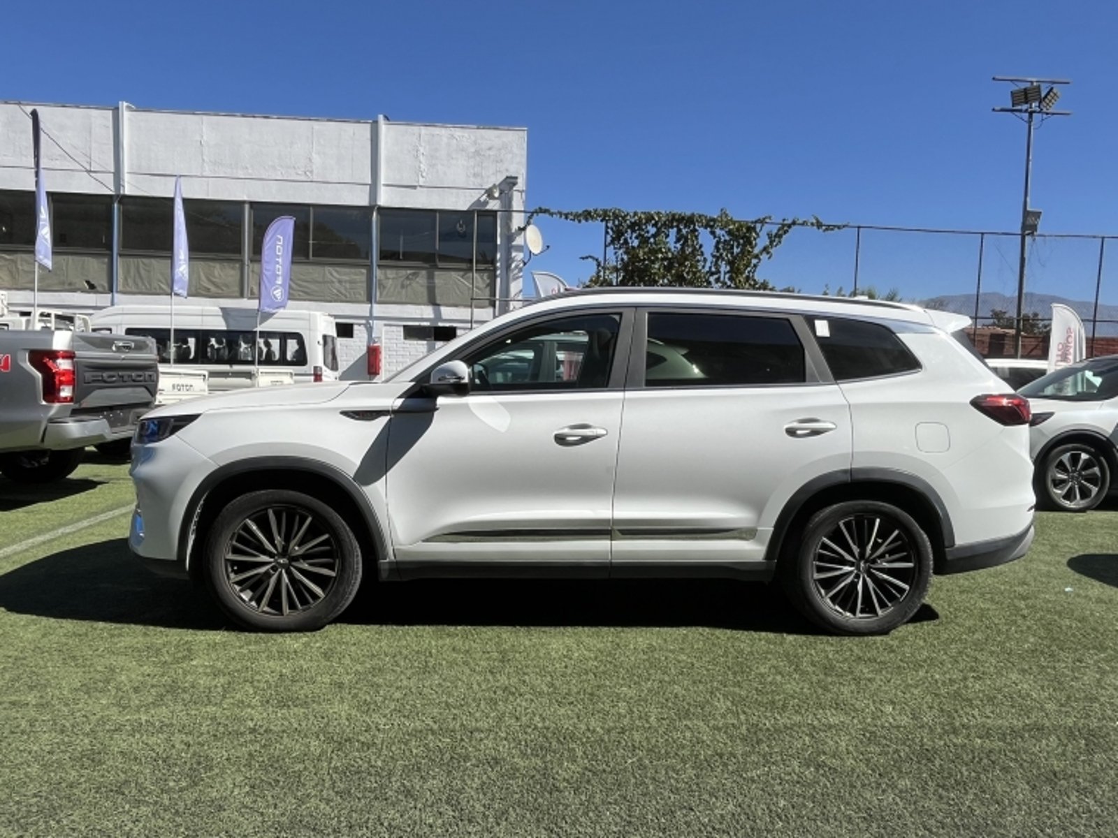 Chery Tiggo 8 Pro Glx Dct 1.6 Aut 2023 - Foto 2 de 20