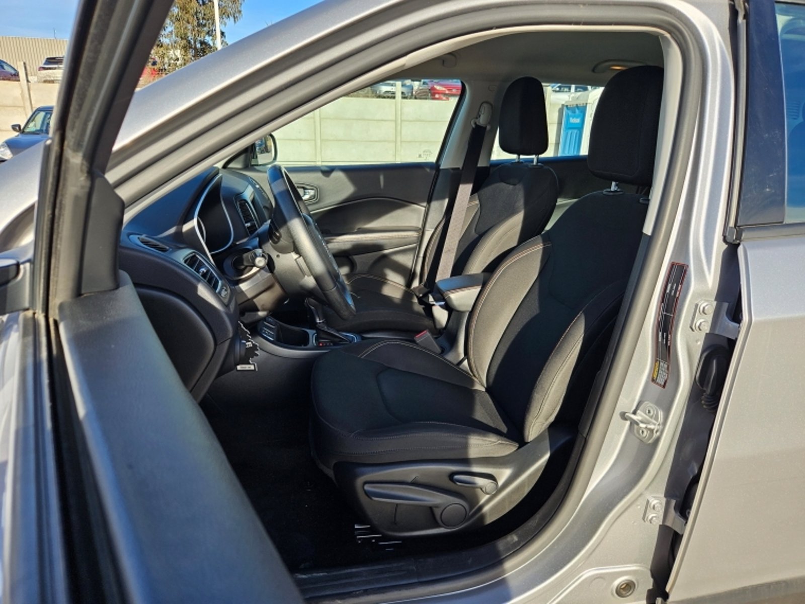 JEEP Compass Sport At6 2.4 Aut 2021 - Imagen 13 de 20