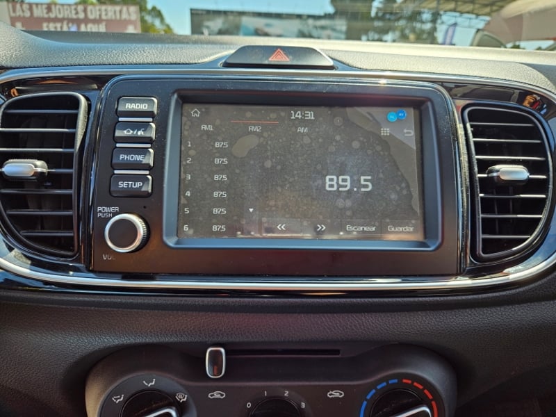 Kia Soluto 1.4 2023 - Imagen 15 de 19