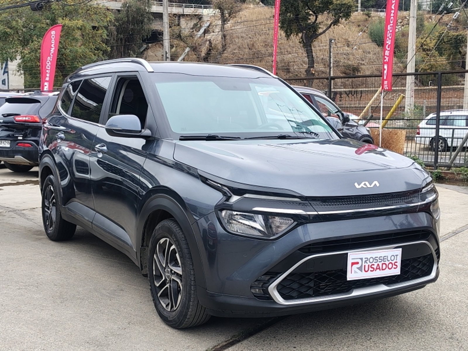 KIA Carens Ex Tgdi 1.5 Aut 2024 - Imagen 4 de 20