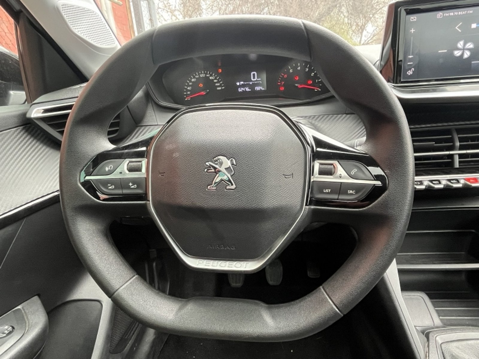 Peugeot 208 Nuevo 208 Style Puretech 75 Mt 1.2 Euro 6b 2024 - Imagen 16 de 20