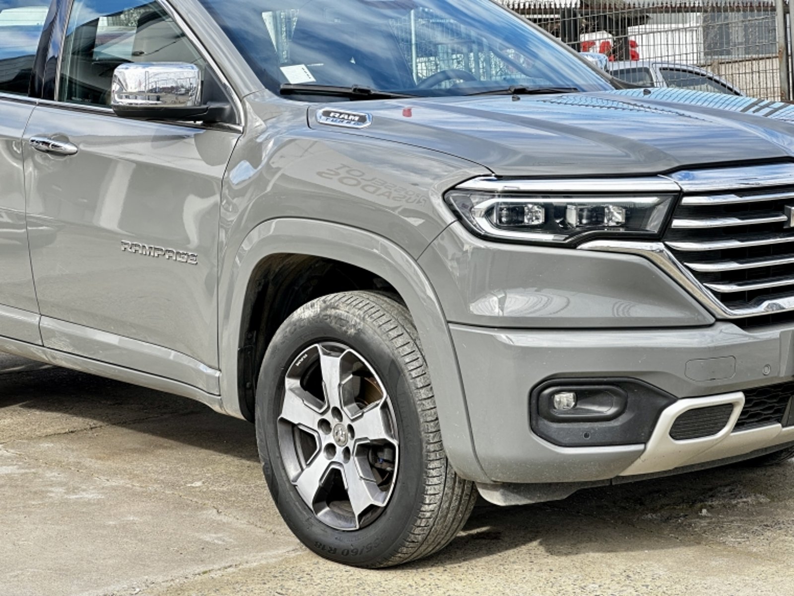 RAM Rampage Ds Laramie 4x4 2.0 Aut 2024 - Foto 4 de 20