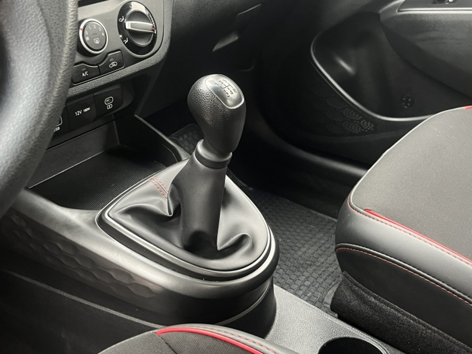 Hyundai GRAND I10 Grand I-10 Ai3 Hb 1.2 2025 - Imagen 15 de 20