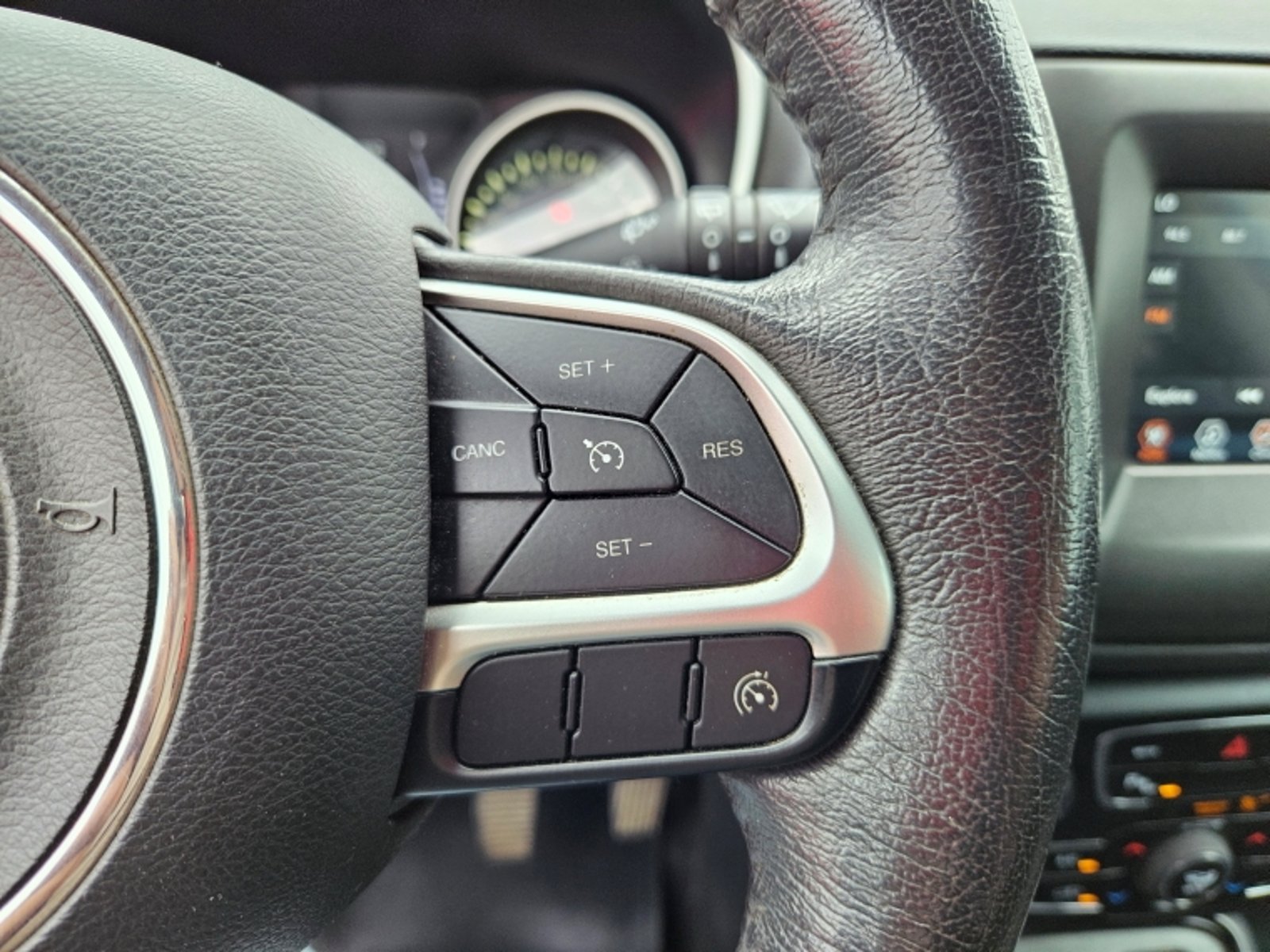 Jeep Compass Sport 2.4 2019 - Imagen 12 de 20