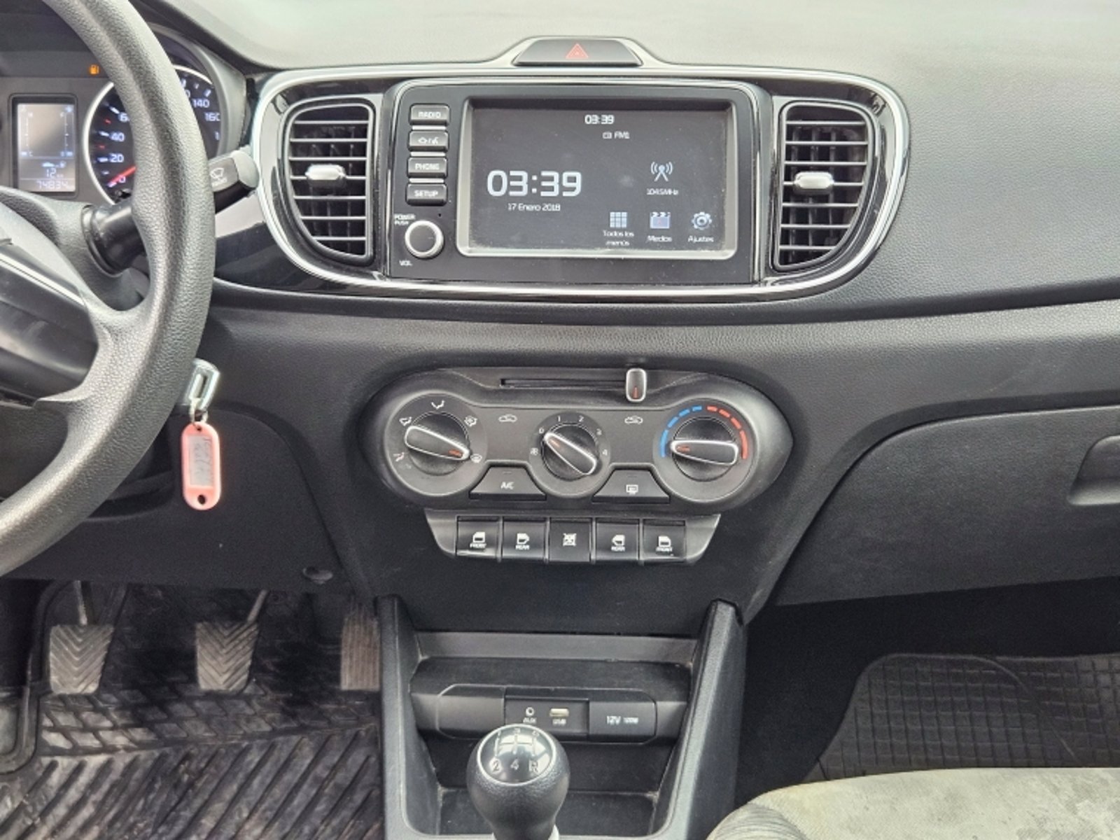 Kia Soluto Lx 1.4l 5mt G Ll Euro 6b 2024 - Imagen 10 de 19