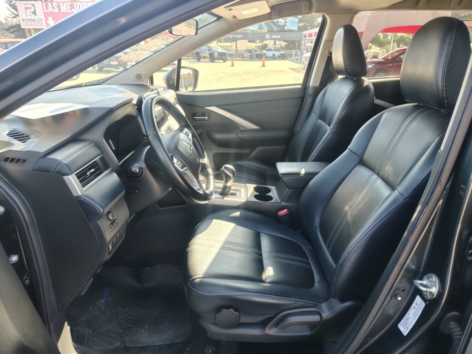 MITSUBISHI Xpander Cross 1.5 Aut 2024 - Imagen 13 de 20