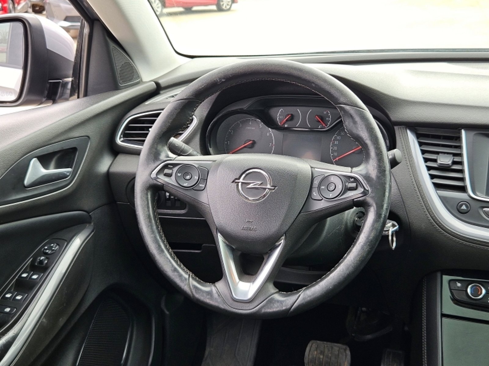 Opel Grandland X Enjoy 1.6 At 2019 - Imagen 12 de 20