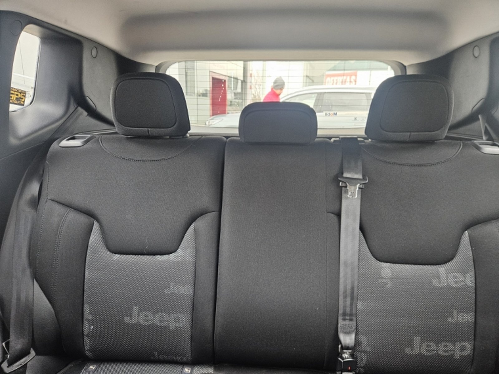 Jeep Renegade Sport 1.8 2019 - Imagen 16 de 20