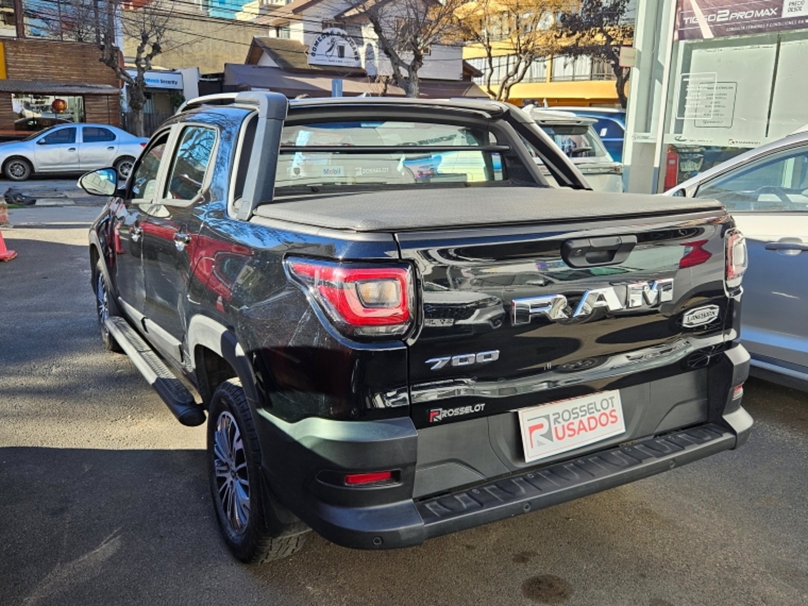 RAM 700 Longhorn 1.3 Aut 2023 - Imagen 7 de 20