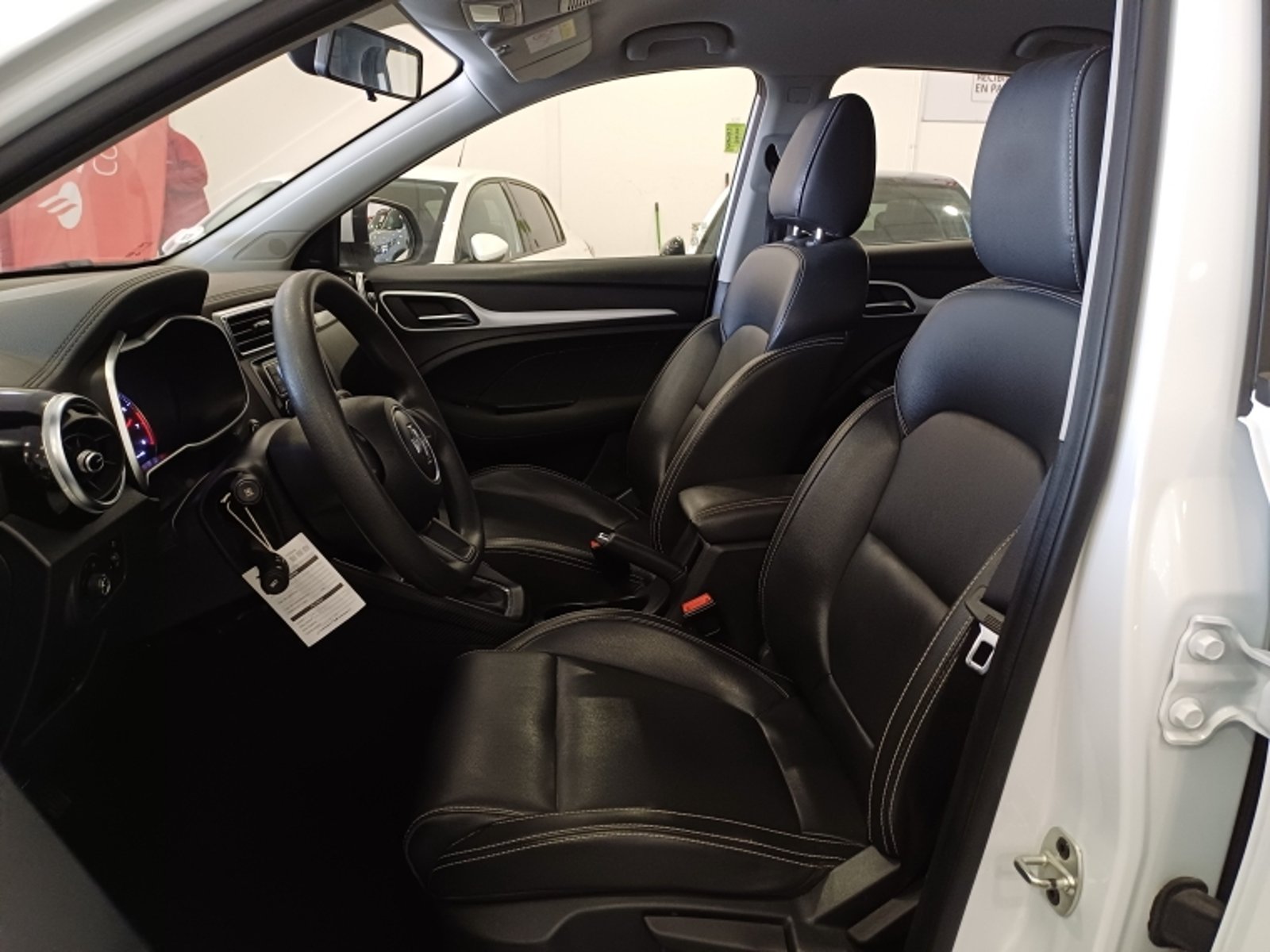 MG Zs 1.5l Aut 2023 - Imagen 14 de 17