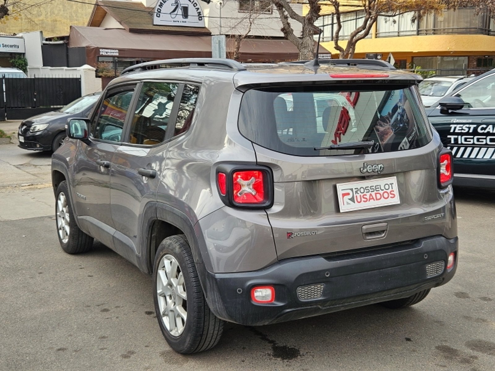 JEEP Renegade Sport 1.8 2022 - Imagen 7 de 20