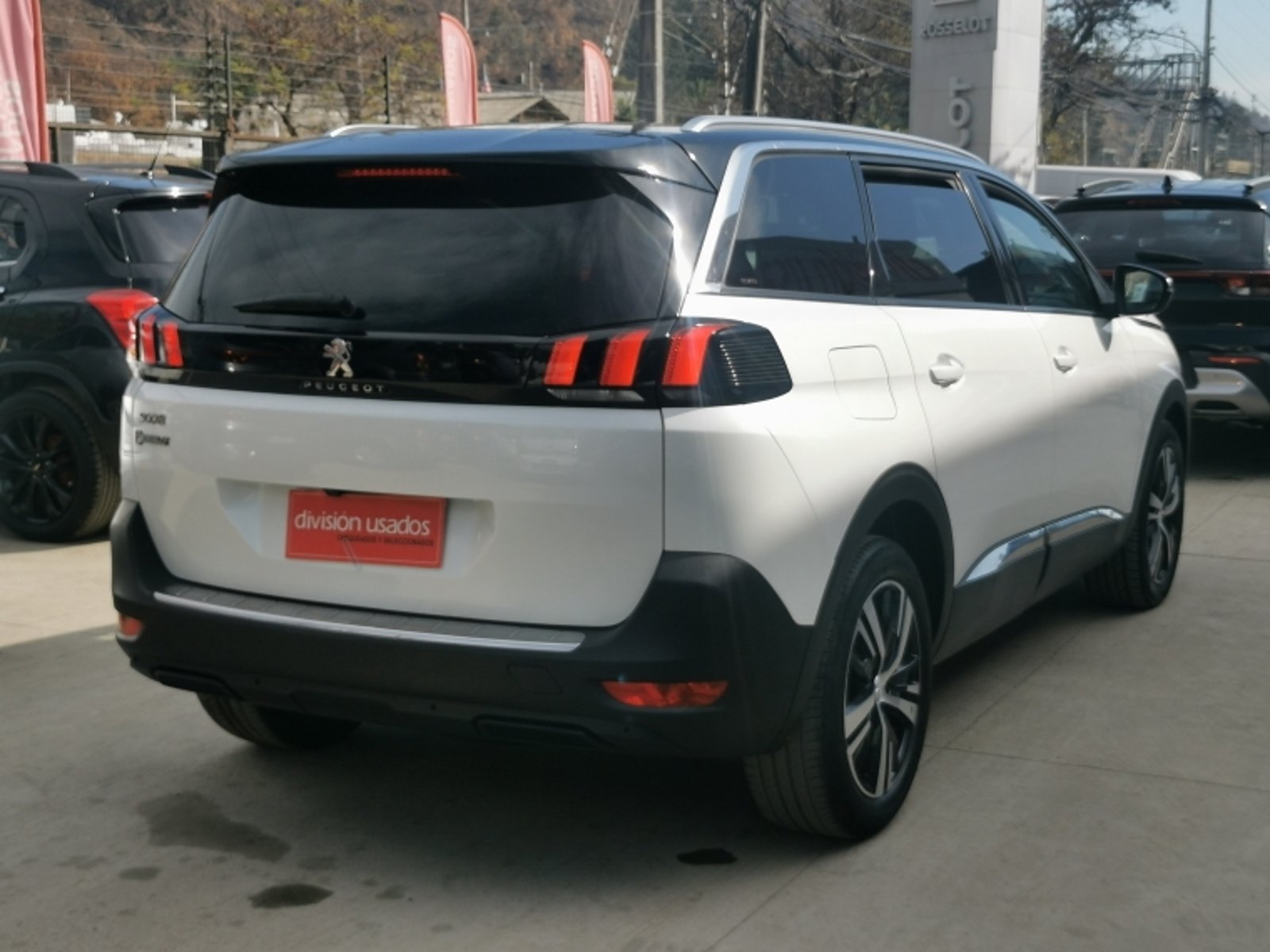 Peugeot 5008 Blue Hdi 1.5 At 2021 - Foto 5 de 19
