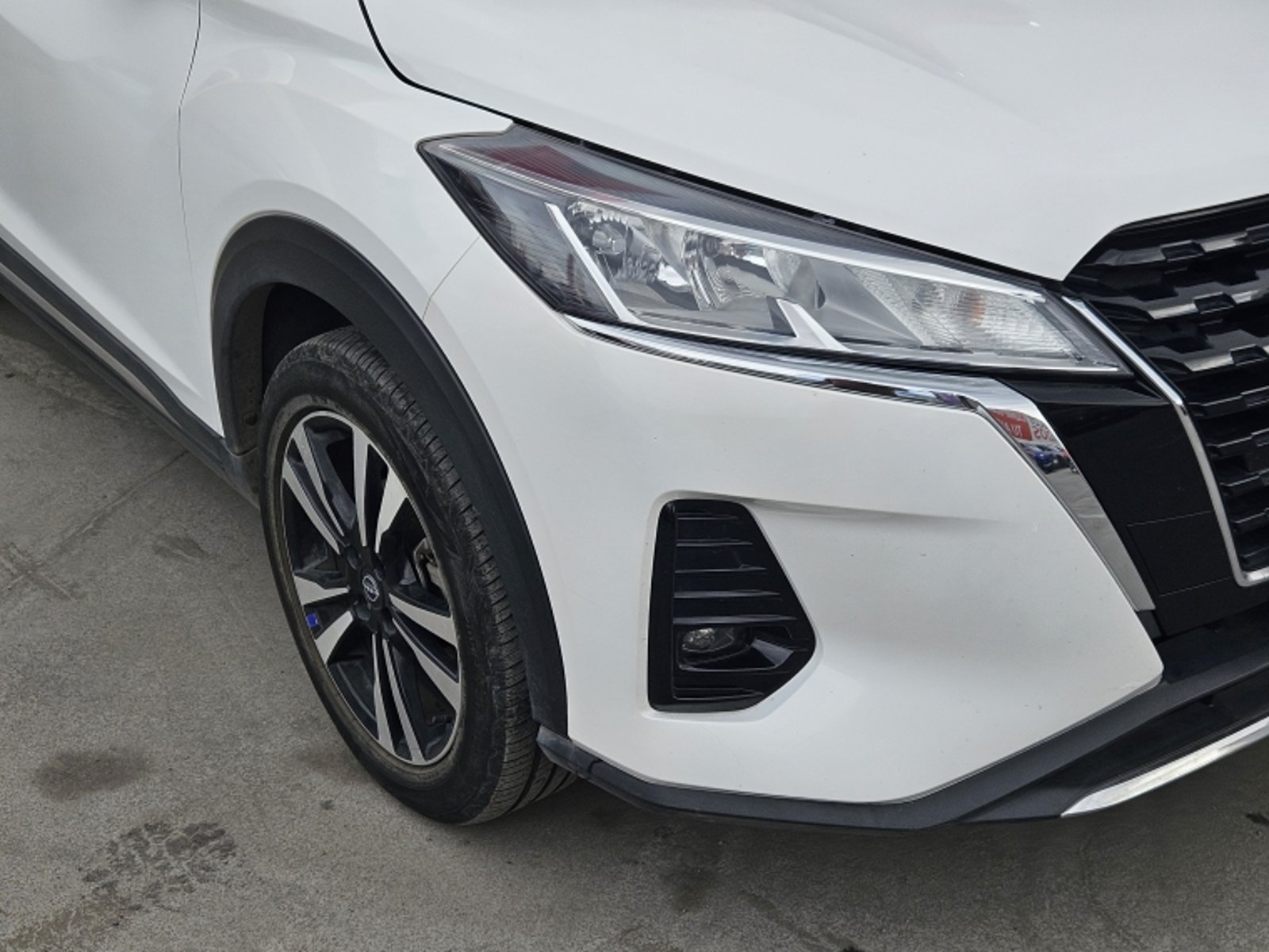 NISSAN Kicks 4x2 1.6 Aut 2023 - Imagen 7 de 20