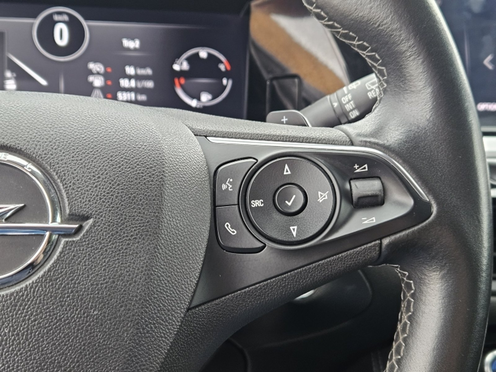Opel Grandland At8 1.5 Td Aut 2023 - Imagen 19 de 20