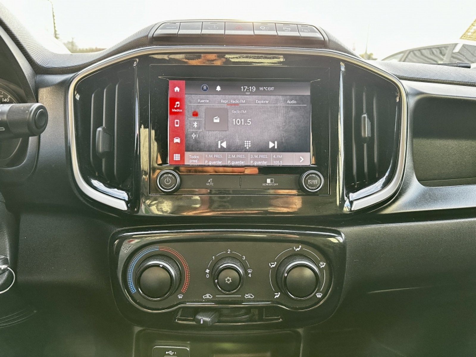RAM 700 Bighorn 1.3 Aut 2024 - Imagen 13 de 20