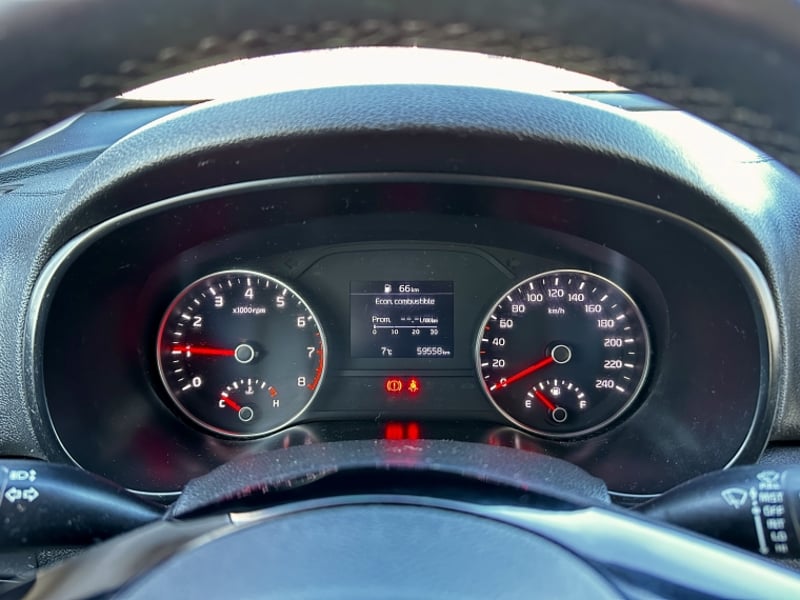 Kia Sportage Lx 2.0 2021 - Imagen 11 de 20