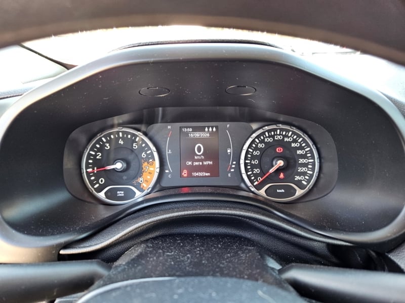 Jeep Renegade 1.8 2020 - Imagen 12 de 20