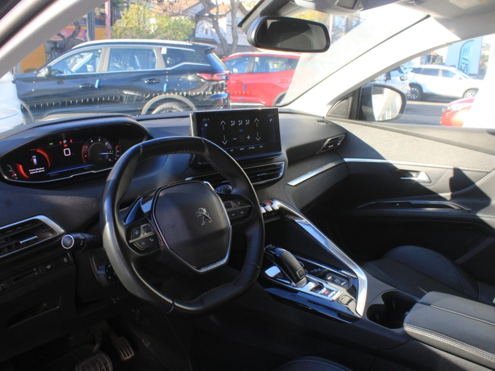 Peugeot 5008 Bluehdi 130 1.5 Aut 2022 - Imagen 12 de 19