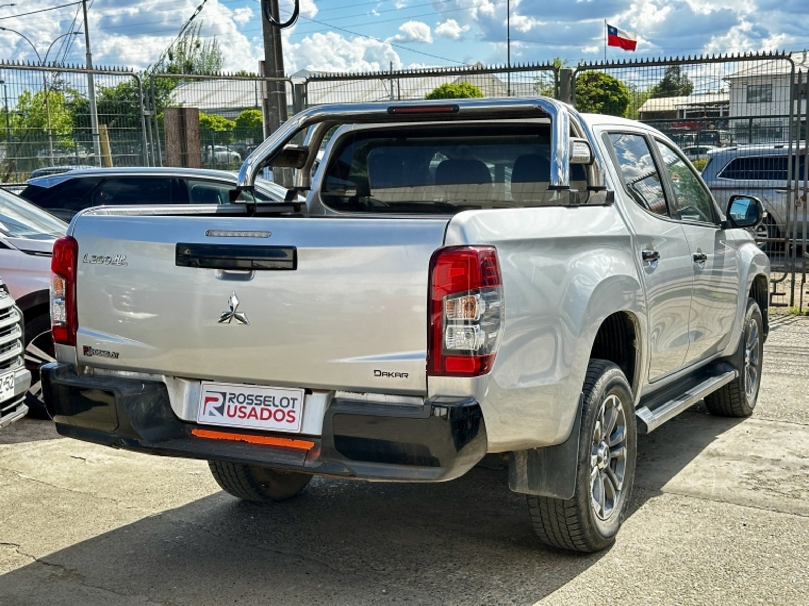 Mitsubishi L200 Dakar Hp 4x4 2.4 2023 - Foto 5 de 19