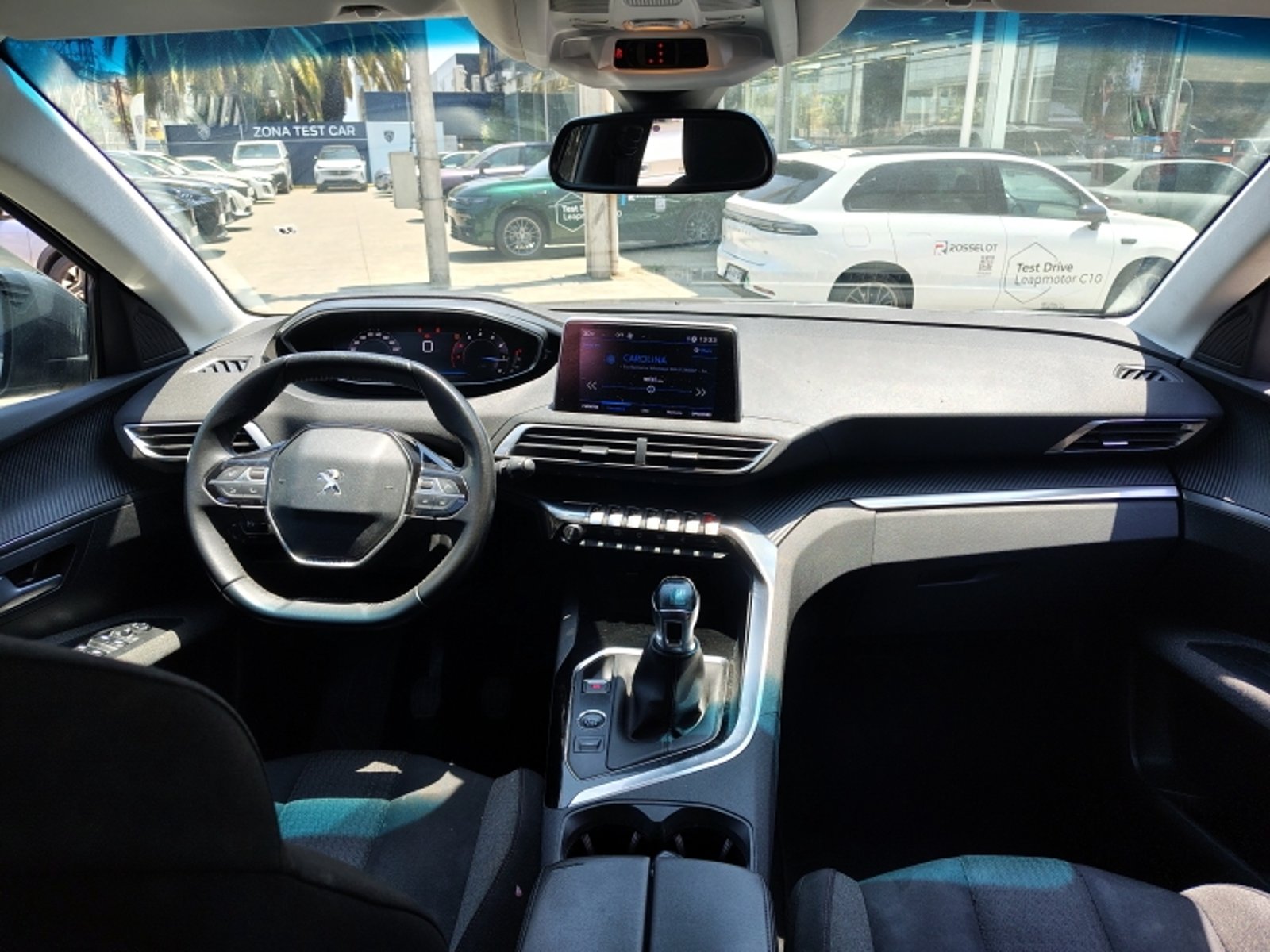 PEUGEOT 3008 Puretech 1.2l 2021 - Imagen 9 de 20