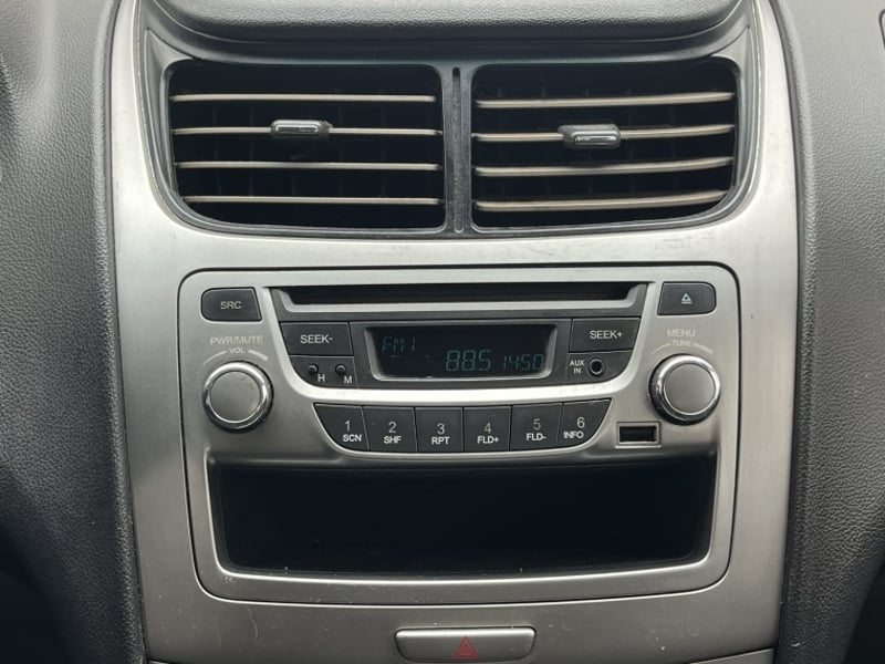 Chevrolet Sail Classic Lt 1.4 2016 - Imagen 19 de 20