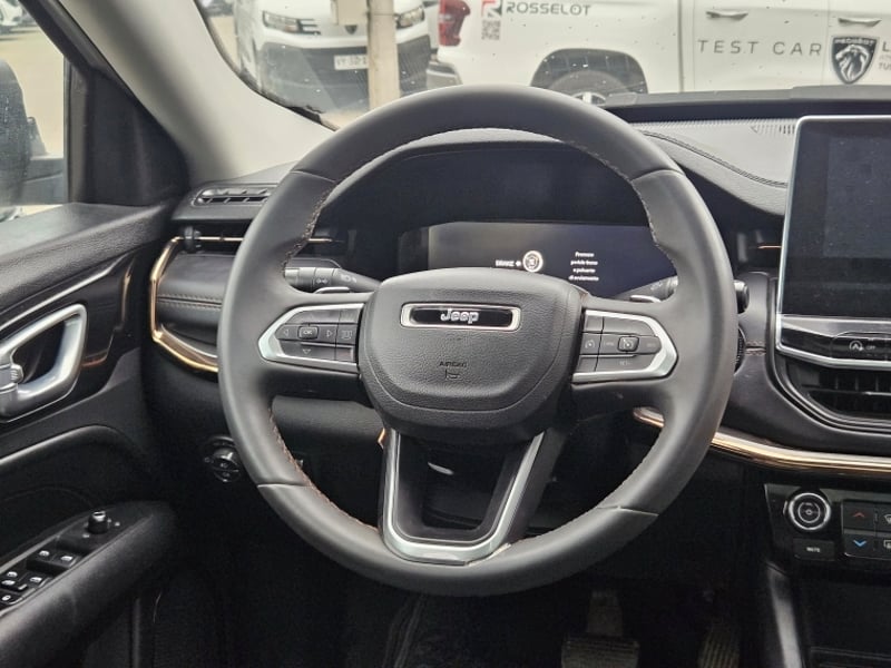 Jeep COMPASS New Compass Limited 4x2 At 1.3t 2022 - Imagen 12 de 18